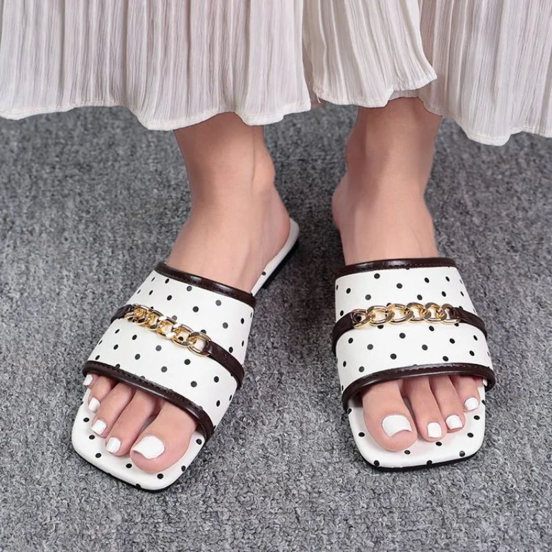 Женские квадратные сандалии с  – обзор и цена Gold Chain Sandal