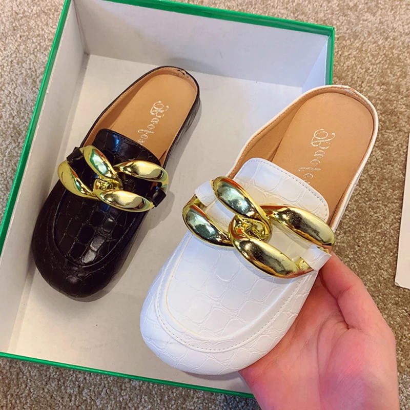 Модные женские тапочки больших – обзор и цена Gold Chain Sandal