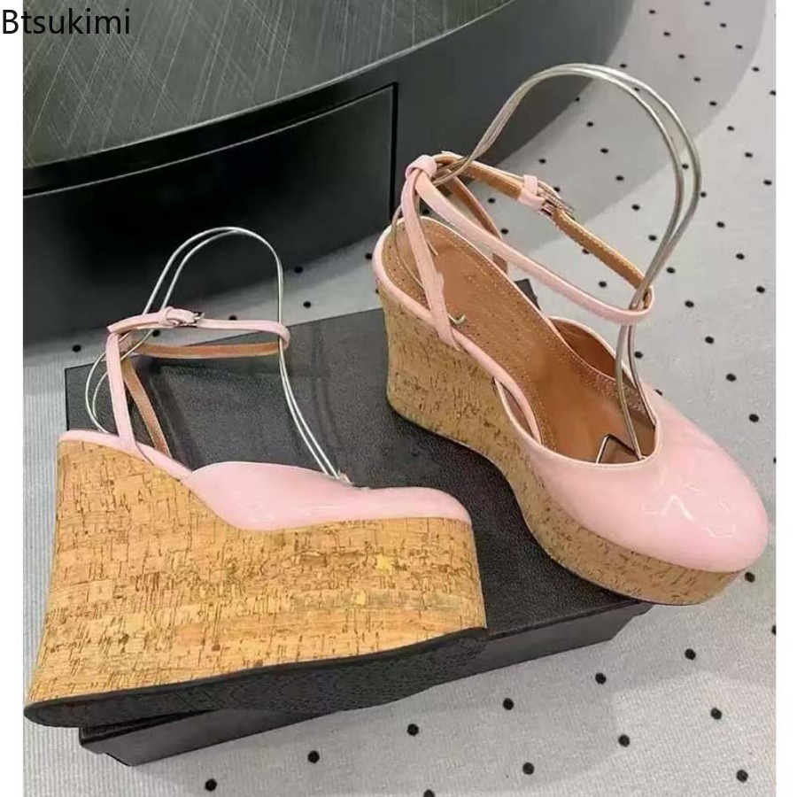 Женские босоножки на танкетке  – обзор и цена Cork Wedge Sandal
